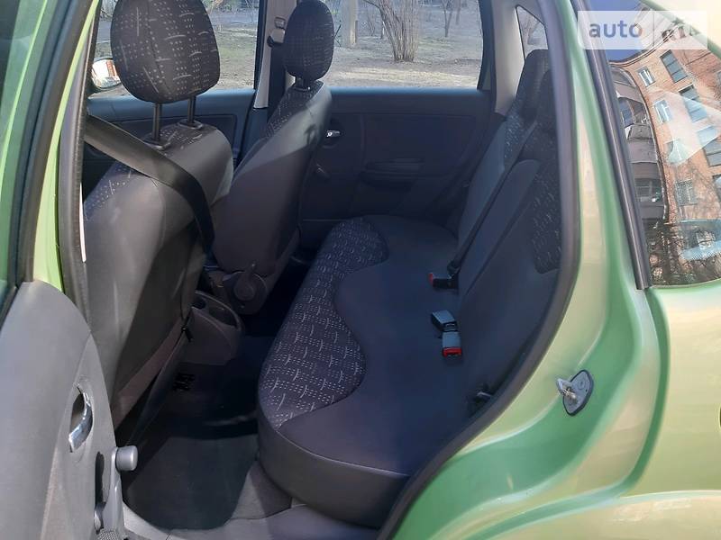 Хетчбек Citroen C3 2006 в Черкасах