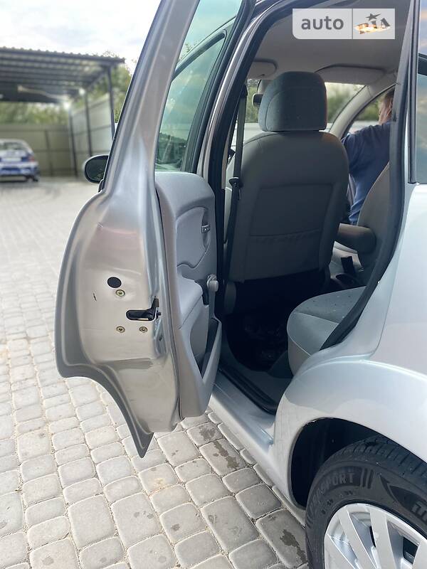 Хетчбек Citroen C3 2002 в Бару
