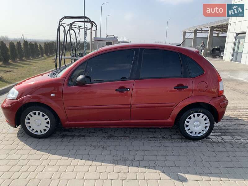 Хетчбек Citroen C3 2009 в Городку