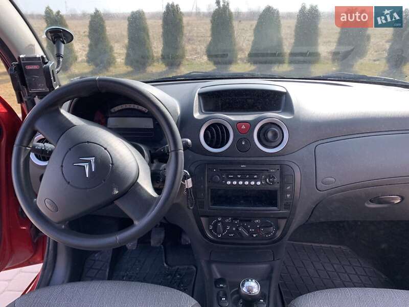 Хетчбек Citroen C3 2009 в Городку