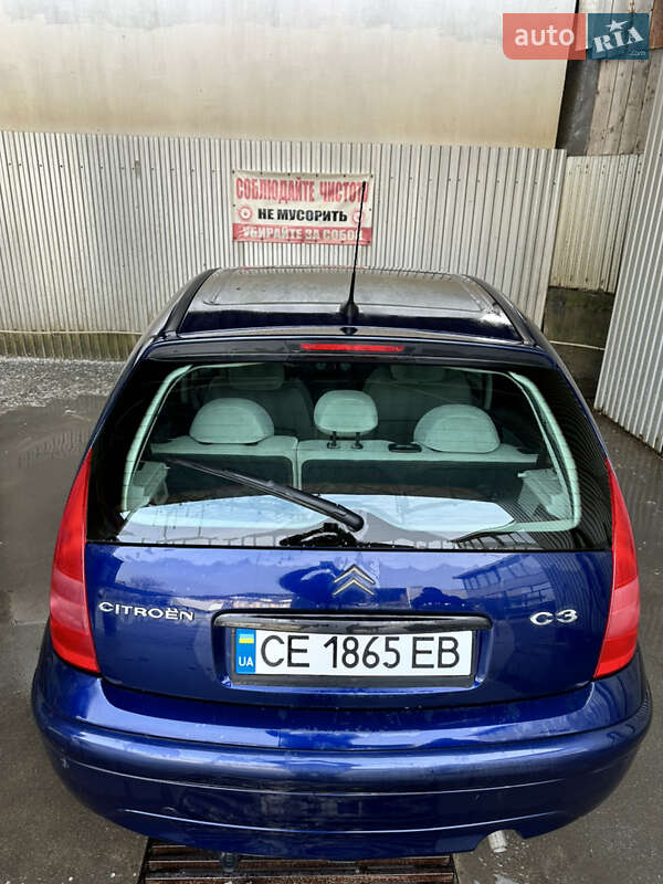 Хетчбек Citroen C3 2003 в Чернівцях