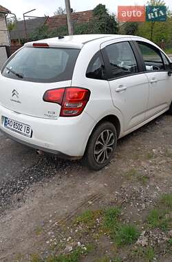 Хэтчбек Citroen C3 2011 в 