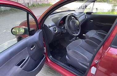 Хэтчбек Citroen C3 2008 в 