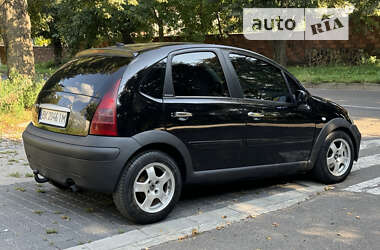 Хетчбек Citroen C3 2002 в 