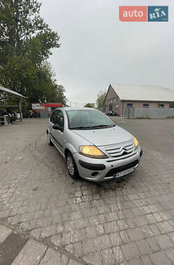 Хэтчбек Citroen C3 2005 в 