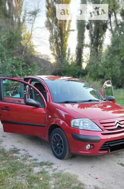 Хэтчбек Citroen C3 2008 в Киеве