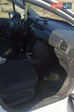 Хэтчбек Citroen C3 2014 в 