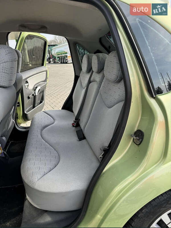 Хетчбек Citroen C3 2004 в Коломиї фото 8 Хетчбек Citroen C3 2004 в Коломиї