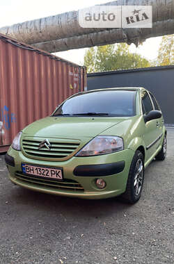 Хэтчбек Citroen C3 2004 в Киеве