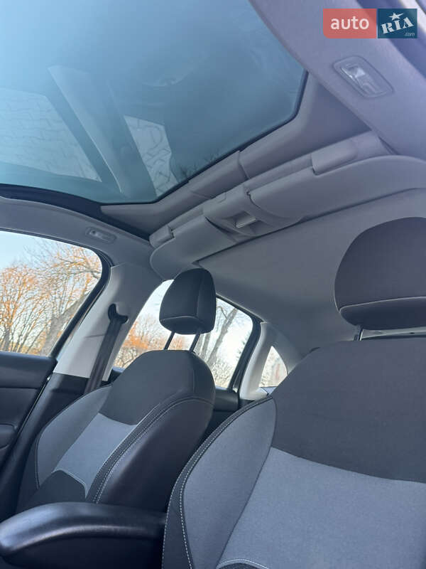 Хэтчбек Citroen C3 2012 в Бережанах