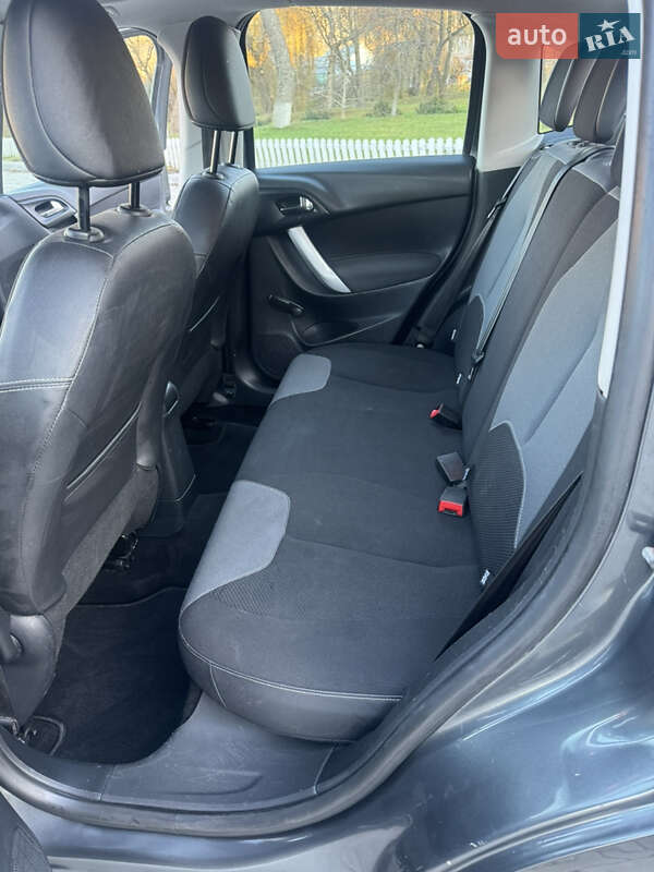 Хэтчбек Citroen C3 2012 в Бережанах