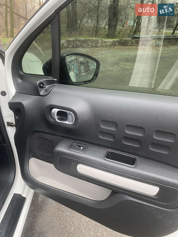 Хэтчбек Citroen C3 2017 в Днепре