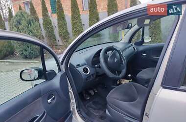 Хэтчбек Citroen C3 2006 в 