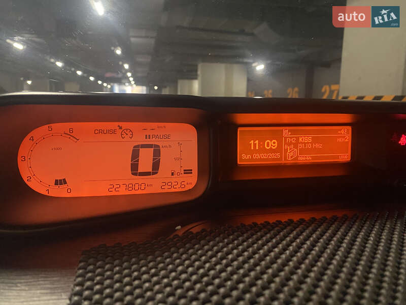 Хэтчбек Citroen C3 2010 в Львове