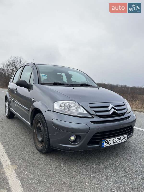 Хэтчбек Citroen C3 2009 в Львове