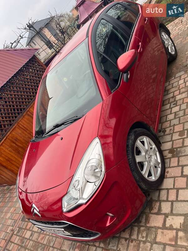 Хэтчбек Citroen C3 2011 в Черновцах