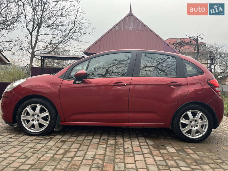 Хэтчбек Citroen C3 2011 в Черновцах