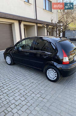 Хэтчбек Citroen C3 2008 в 