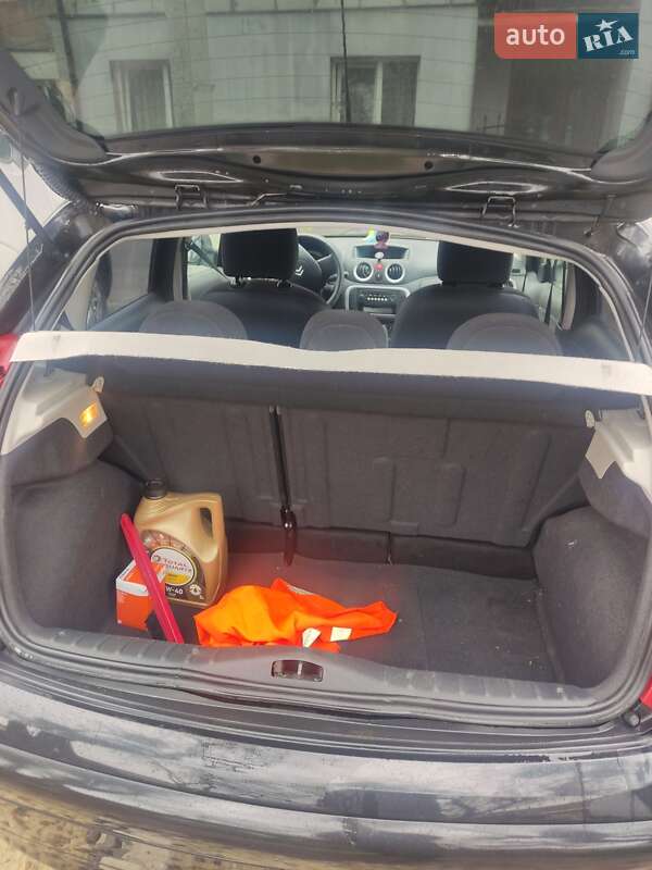 Хетчбек Citroen C3 2009 в Львові