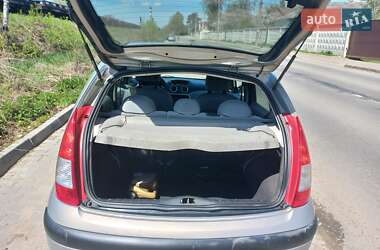 Хэтчбек Citroen C3 2007 в 