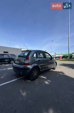 Хетчбек Citroen C3 2009 в 