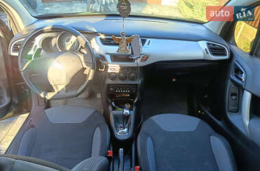 Хэтчбек Citroen C3 2011 в 