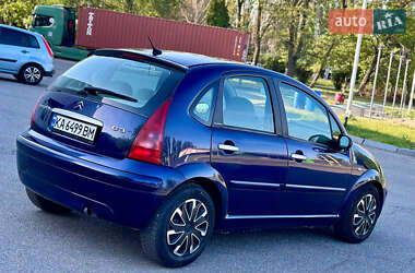 Хэтчбек Citroen C3 2004 в 