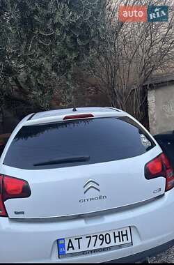 Хетчбек Citroen C3 2012 в 