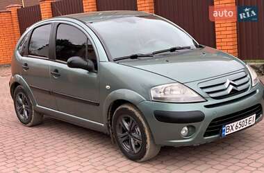 Хэтчбек Citroen C3 2006 в 