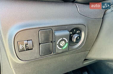 Хэтчбек Citroen C3 2017 в 