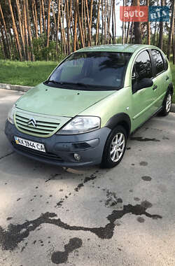 Хэтчбек Citroen C3 2004 в Солоницевке