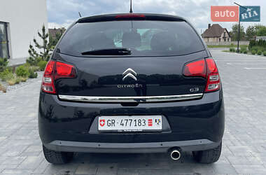 Хэтчбек Citroen C3 2010 в 