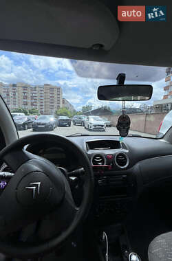 Хэтчбек Citroen C3 2007 в 