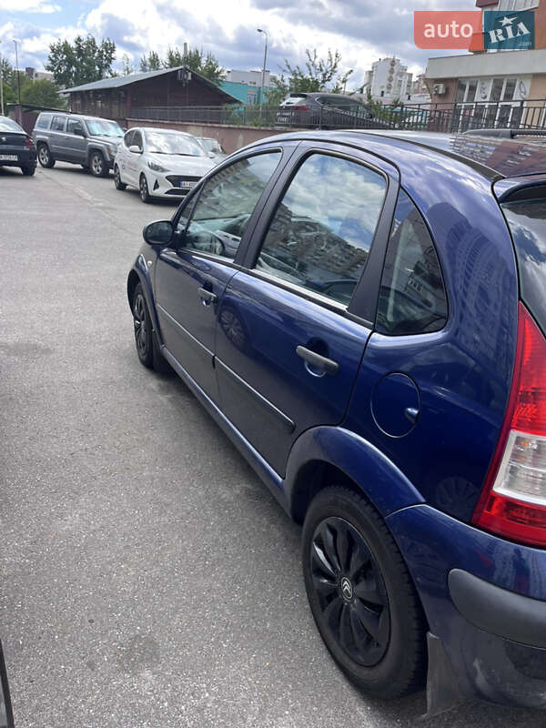 Хэтчбек Citroen C3 2007 в Киеве