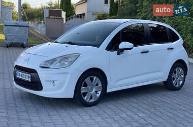 Хэтчбек Citroen C3 2010 в 