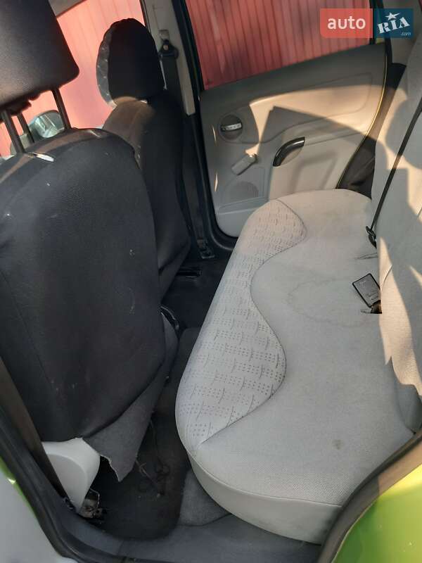 Хэтчбек Citroen C3 2003 в Луцке