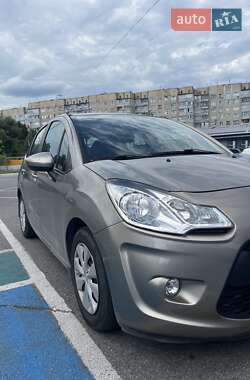 Хэтчбек Citroen C3 2011 в 