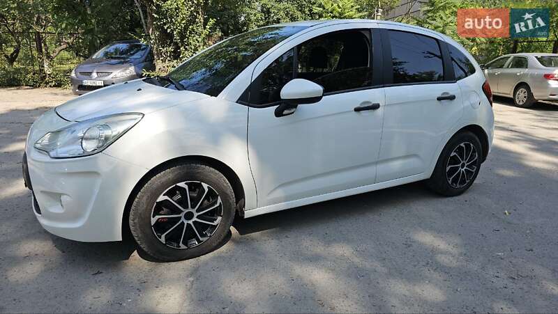 Хэтчбек Citroen C3 2011 в Кривом Роге