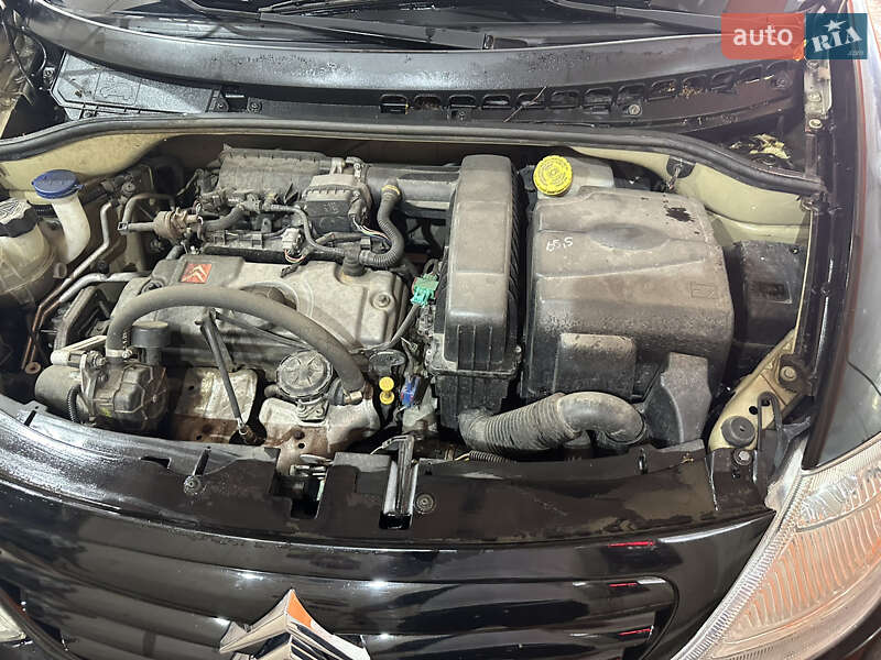 Хэтчбек Citroen C3 2003 в Харькове