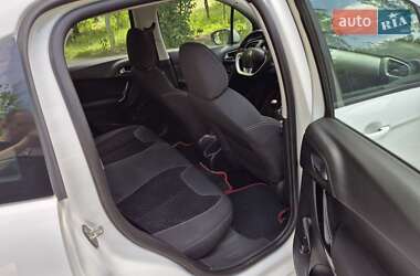 Хэтчбек Citroen C3 2016 в 