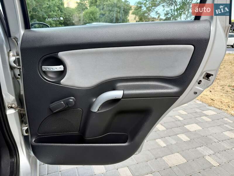 Хэтчбек Citroen C3 2005 в Одессе