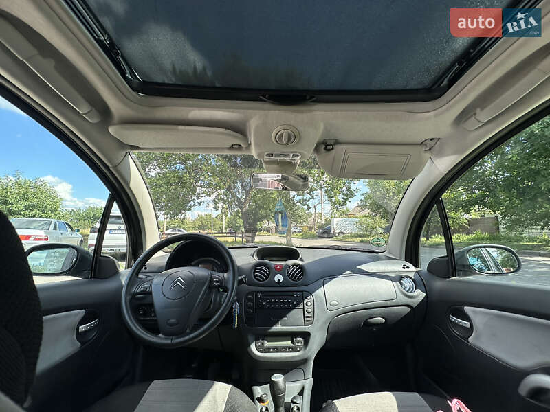 Хэтчбек Citroen C3 2003 в Харькове