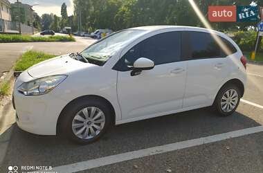 Хэтчбек Citroen C3 2012 в 