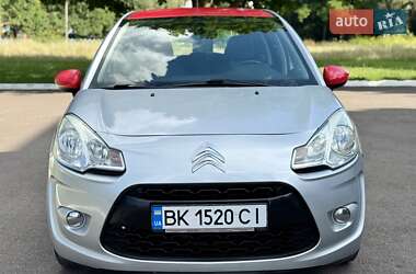 Хэтчбек Citroen C3 2010 в 