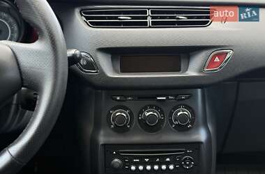 Хэтчбек Citroen C3 2010 в 