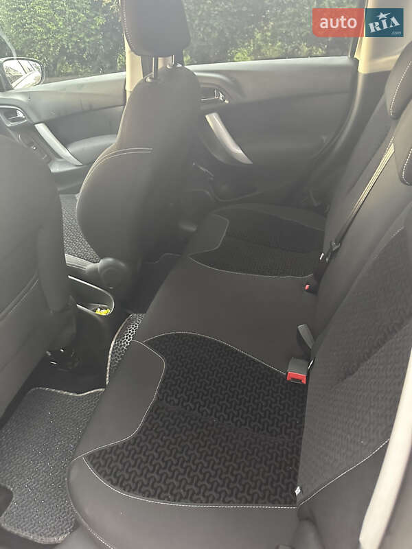Хетчбек Citroen C3 2010 в Тернополі