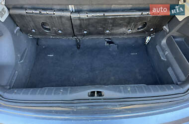 Хэтчбек Citroen C3 2005 в 