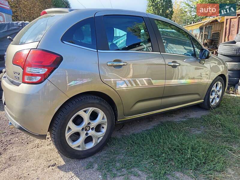 Хетчбек Citroen C3 2011 в Черкасах