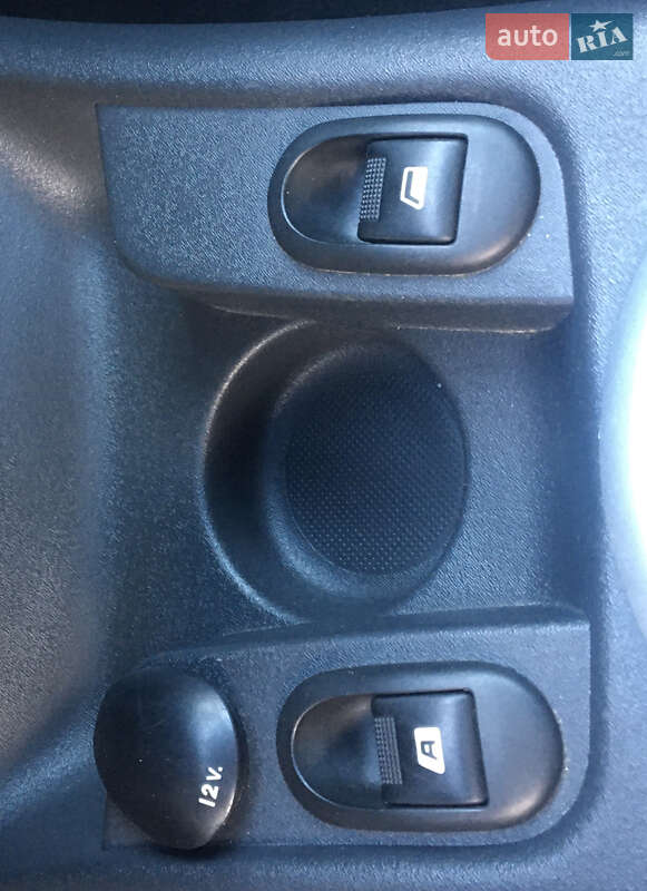 Хетчбек Citroen C3 2008 в Харкові фото 7 Хетчбек Citroen C3 2008 в Харкові