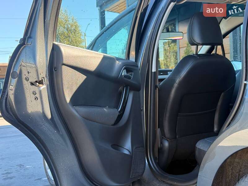 Хетчбек Citroen C3 2015 в Рівному фото 34 Хетчбек Citroen C3 2015 в Рівному